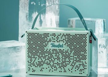 Este altavoz Bluetooth ultra reparable aborda la parte más fea de la tecnología de consumo