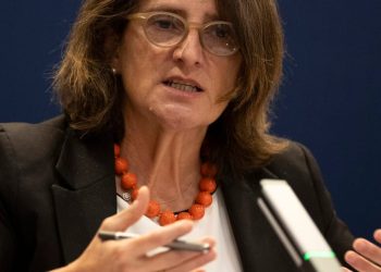 Ribera dice que la UE debe estar lista para revisar el acuerdo comercial de los Estados Unidos sobre los ataques de Trump a los regs de tecnología