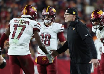 Entrenador de comandantes en Terry McLaurin Solicitud comercial: Negocios como de costumbre