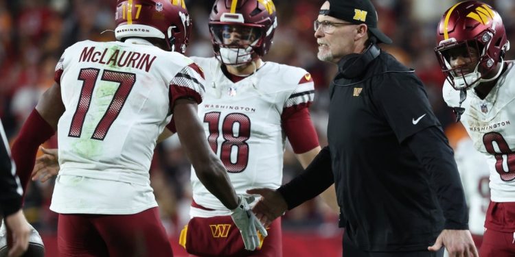 Entrenador de comandantes en Terry McLaurin Solicitud comercial: Negocios como de costumbre