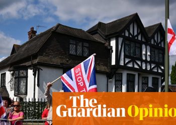 Una prensa desesperada y oportunista y políticos viciosos: no es de extrañar que el debate sobre los refugiados sea tan horrible | Jane Martinson