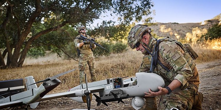 Ejército de EE. UU. Taps Aerovironment, borde para nuevos drones de recons.