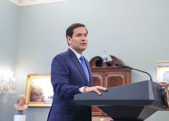 Marco Rubio golpea los frenos de visas de empleo para conductores de camiones extranjeros después de un accidente fatal que involucra alienígenas ilegales | El experto de la puerta de entrada