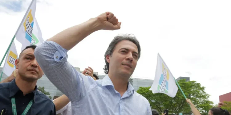 El Contundente Mensaje del Presidente Petro A Su Bancada por la Presencia de Daniel Quintero en la Consulta del Pacto Histórico / ENROTO