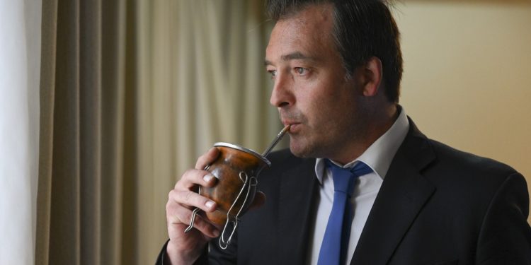 Encuesta: El Peronismo Polariza en Rio Negro y Podría Quedarse Con dos Senadores