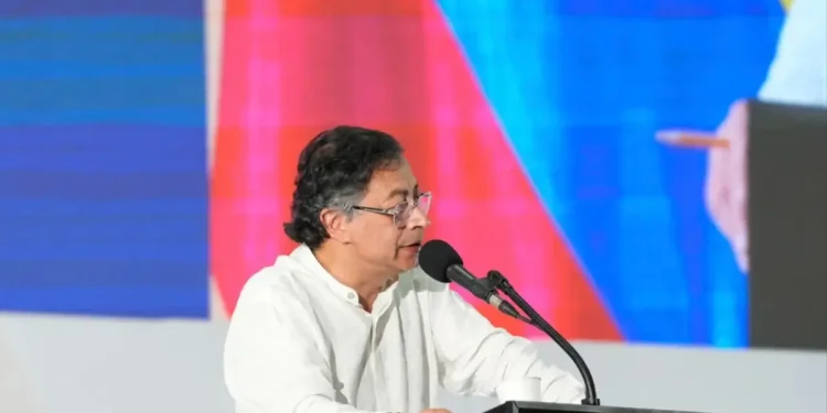 'Nieie Debe Alegrarse Con Una Invasión Extranjera'