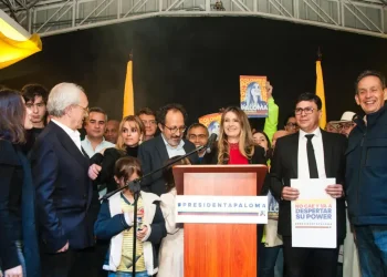 'Mi decisión es Ser la Primera Mujer Presidente de Colombia': Paloma Valencia