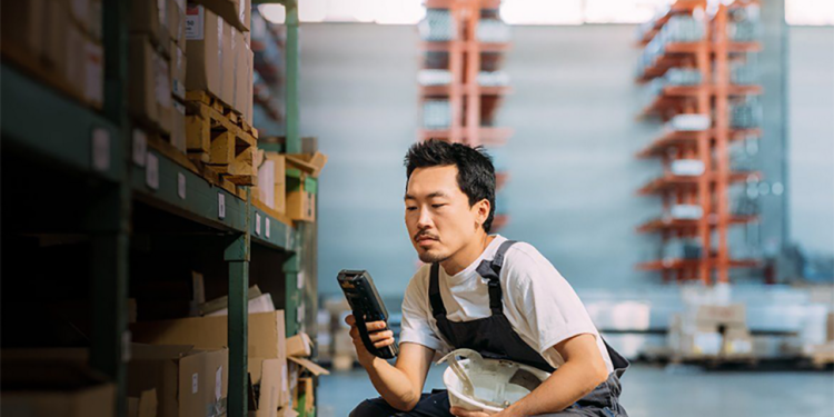 El nuevo procesador Dragonwing Q-6690 de Qualcomm combina RFID con 5G, Wi-Fi 7, Bluetooth 6.0 y Ultra WideBand, para la implementación empresarial