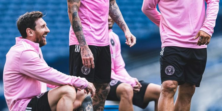 Inter Miami SE Prepara para la Copa Final de la Labues: Abrenamiento en el Lumen Field, Messi Distendido y El Posible 11 :: Olé