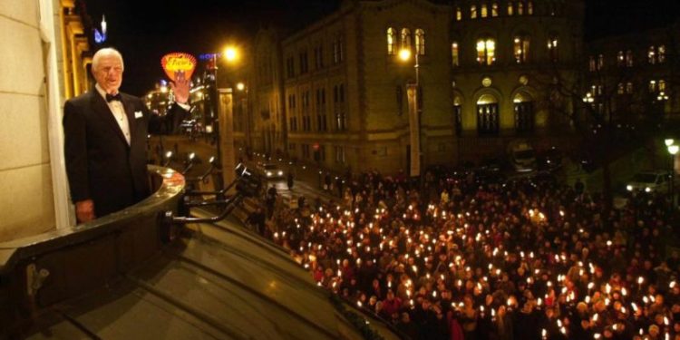¿Por Qué Qué Ganó Jimmy Carter El Premio Nobel de la Paz en 2002?