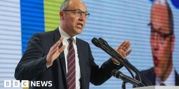 El destacado político ucraniano Andriy Parubiy mató a tiros en Lviv