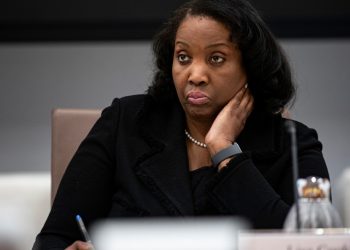 Lisa Cook Firing: El ataque de Trump contra la Reserva Federal es antidemocrática