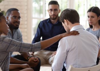 Dejar de fumar se asocia con la recuperación de otras adicciones