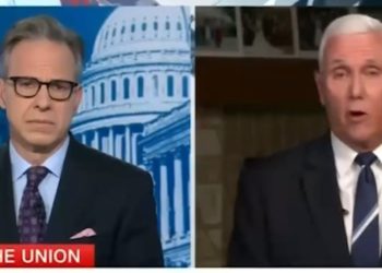 Rino Turncoat Mike Pence exige que Trump derribe al «martillo» con sanciones secundarias a Rusia antes de las conversaciones de paz (video) | El experto de la puerta de entrada