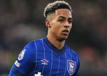 Omari Hutchinson se une a Nottingham Forest desde Ipswich Town en £ 37.5m Transferencia | Noticias de fútbol