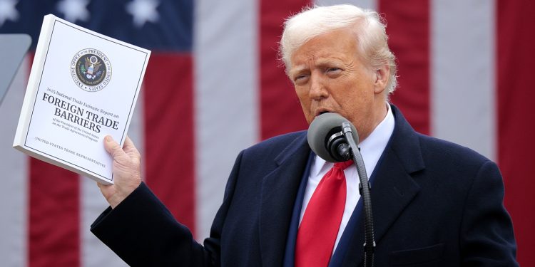 La corte estadounidense considera que la mayoría de las tarifas de Trump son ilegales: NPR