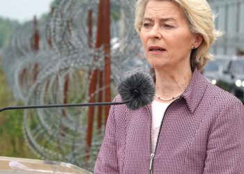 Se necesita una fuerte disuasión contra 'Predator' Putin, Von der Leyen le dice a Poles – Politico