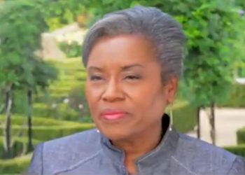 Winsome Earle-Sears, candidato republicano para el gobernador de Virginia golpea el socialismo: «Mi familia lo vivió en Jamaica, sin trabajos, sin dinero» (Video) | El experto de la puerta de entrada