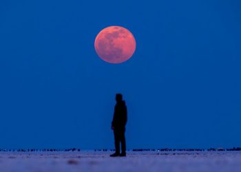Cómo ver el eclipse lunar total de 'luna de sangre' este fin de semana