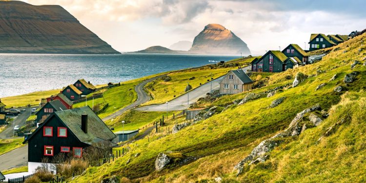 Renunciar al control sobre un viaje por carretera «autonavigante» a través de las Islas Feroe