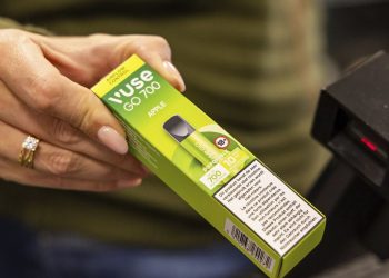 Snapchat golpeó con sonda holandesa sobre la venta en línea de vapes a menores