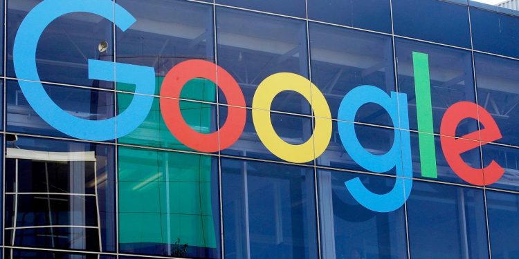 La comisión de la UE golpea a Google con una multa de € 2.95 mil millones