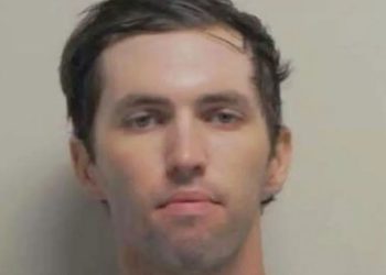 Sospechoso en Kirk Killing acusado de asesinato agravado como el fiscal dice que el ADN encontró en Gun Trigger