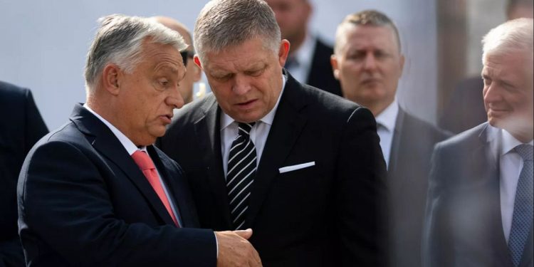 Orban y FICO Lambast EU en el 130 aniversario del Puente Maria Valeria