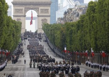 FRANCIA Ojos del servicio militar opcional mientras Putin acecha – Político