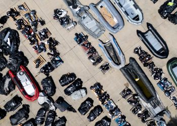 El primer canal migrante deportado deportado en el acuerdo de «uno en, uno en, uno» del Reino Unido con Francia – Político