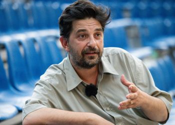 Tiago Rodrigues RecondUtit à la Direction Jusqu'en 2030