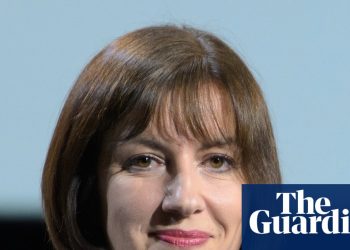 Farage poniendo en peligro a las mujeres al no condenar las afirmaciones de paracetamol, dice Bridget Phillipson | Liderazgo adjunto del Partido Laborista