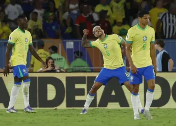 Un Brasil Fértil en Delanteros Golea A Chile Y Asume Segundo Lugar en Clasificatorias