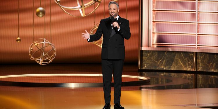 Nate Bargatze necesitaba un poco mejor