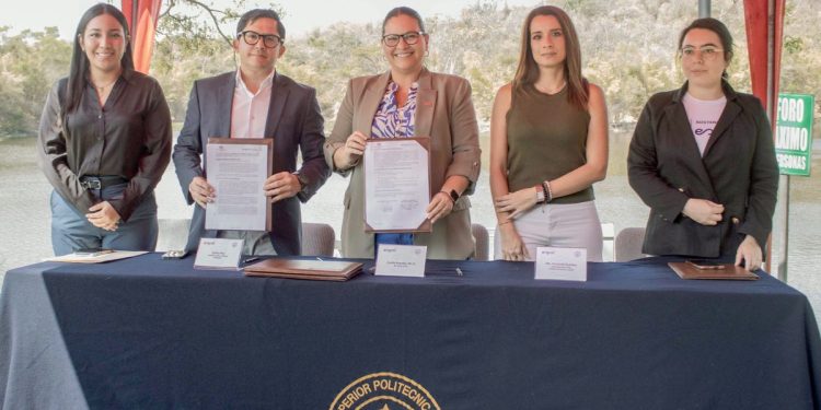 Arca Continental Y Espol se Unen para Fortalecer la economía Circular En Ecuador