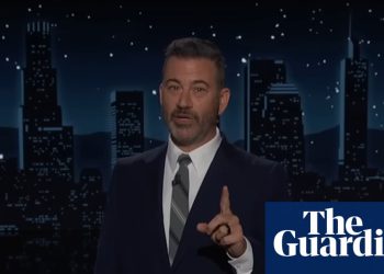 Jimmy Kimmel: «Solo Donald Trump intentaría demostrar que no estaba amenazando a ABC amenazando a ABC» | Roundup de televisión nocturno