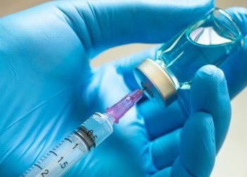 Una dosis de antibiótico trata la sífilis temprana, así como tres dosis