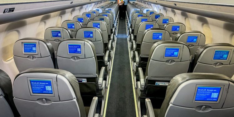 JetBlue retira oficialmente su avión más pequeño y anticuado
