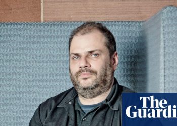 JD Twitch, estimado DJ escocés en dúo Optimo, muere de 57 años | Música de baile