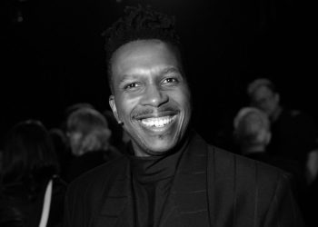 La estrella de 'Hamilton' Leslie Odom Jr. al regresar a la habitación donde sucede en Broadway