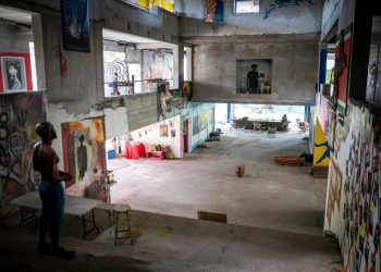 En Guadelupe, Le Center des Arts et de la Culture Promis à Rénnovation Après Quatre Ans de Squat Artistique