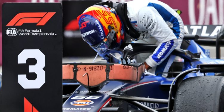 El Podio Con Mensaje de Sainz