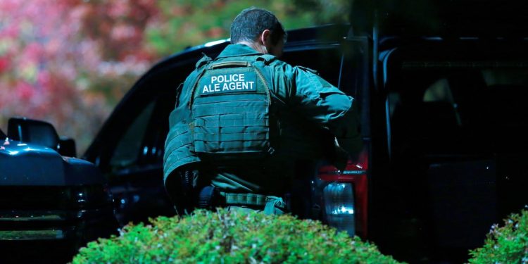 Tres Muertos y Ocho Heridos en Tiroteo en Bar de Carolina del Norte, Estados Unidos | Internacional | Noticias