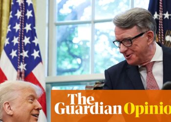 Es una y salida (nuevamente) para Mandelson, pero ¿cuántas vidas políticas le queda a Starmer? | Gaby Hinsliff