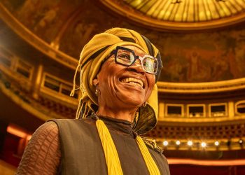 Le Centenaire de la Première de Joséphine Baker à Paris en Cinq Sorties Ou DécoUcestes