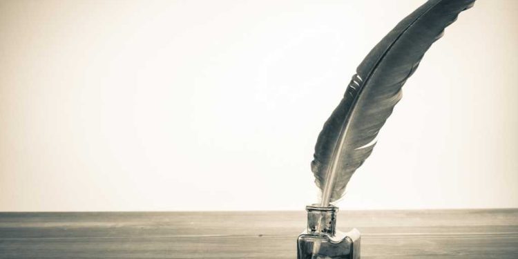 Python and Poetry: 4 Herramientas para mantener simple a Python