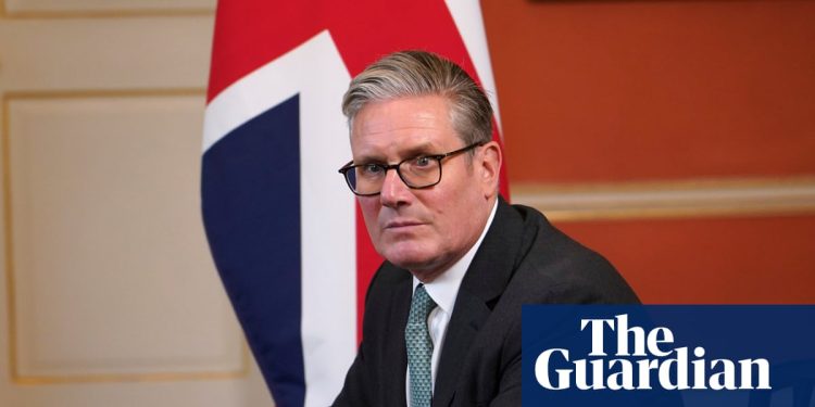 Gran Bretaña 'nunca entregará la bandera' a los manifestantes de extrema derecha, dice Starmer | Starmer de Keir