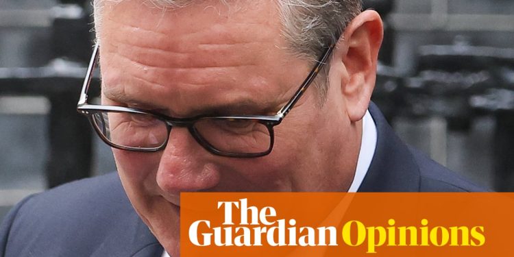 De ahora en adelante, Labor tiene una sola misión. Debe centrarse en salvar a Gran Bretaña de Farage | Polly Toynbee