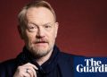 Jared Harris: 'Papá noqueó a un irlandés y luego lo trajo arrojando a Guinness en su cara' | Película