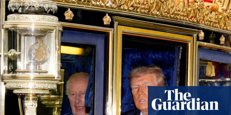 Starmer Banks con £ 150 mil millones de inversiones para aplicar a los críticos de la visita al estado de Trump | Donald Trump